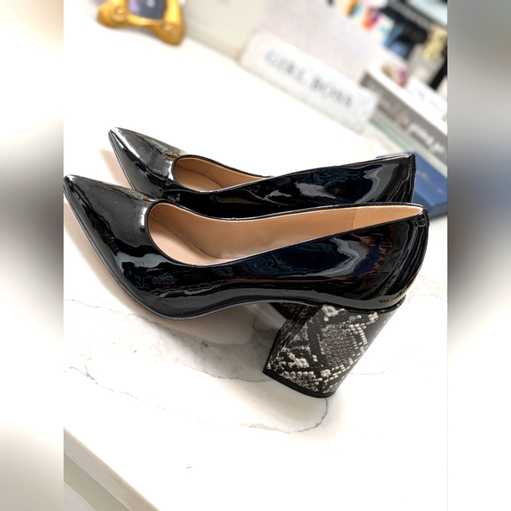 NWOT Mix No. 6 Black Patent Pumps Size 7